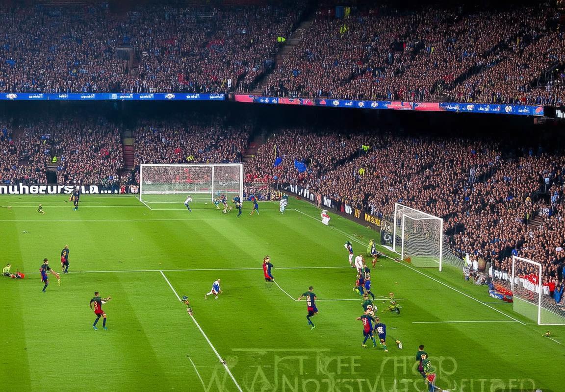 巴塞罗那VS瓦伦西亚：西甲激战平局，战术对决精彩瞬间