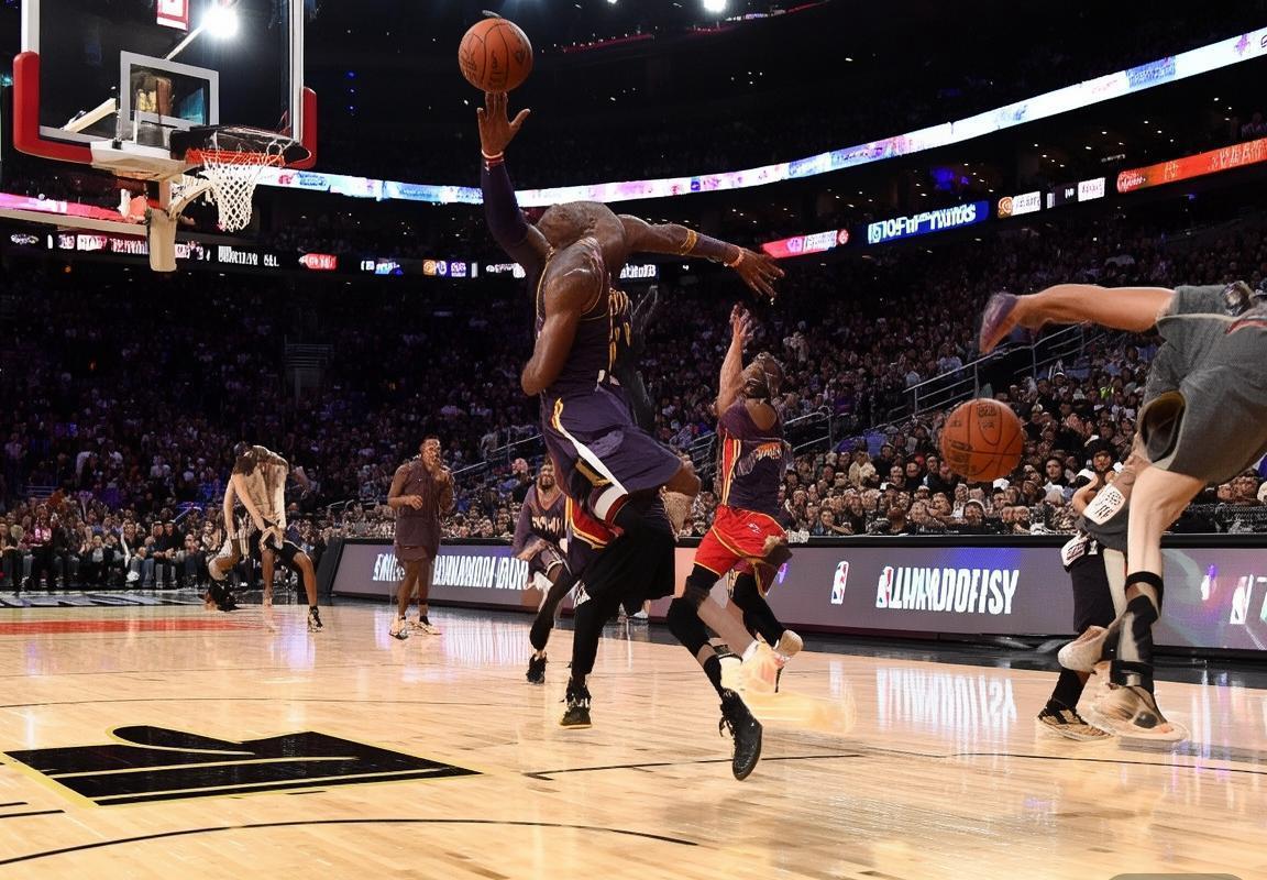 2018NBA全明星赛:库里与詹姆斯巅峰对决回顾